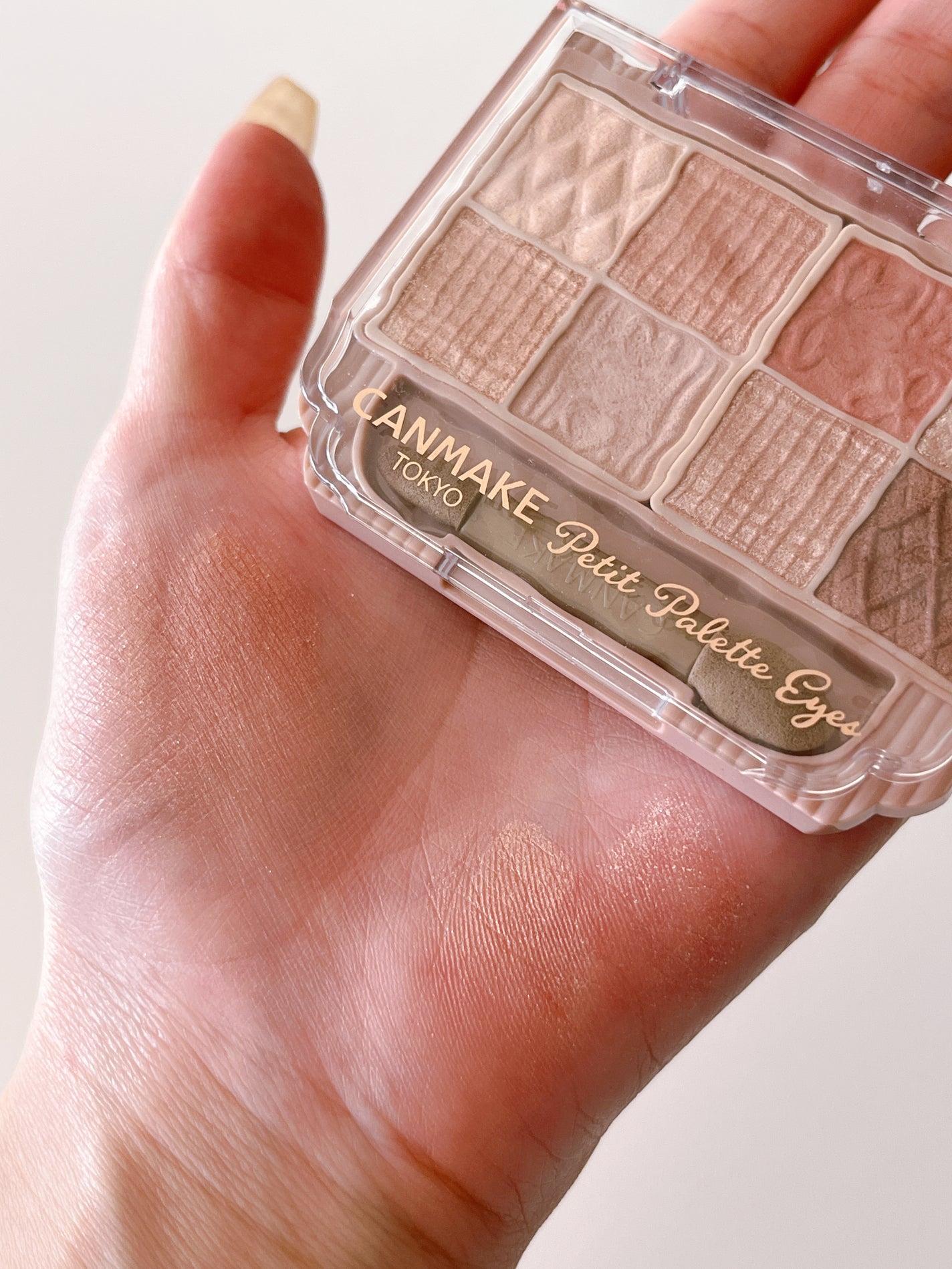 プティパレットアイズ/キャンメイク/パウダーアイシャドウを使ったクチコミ(4枚目)