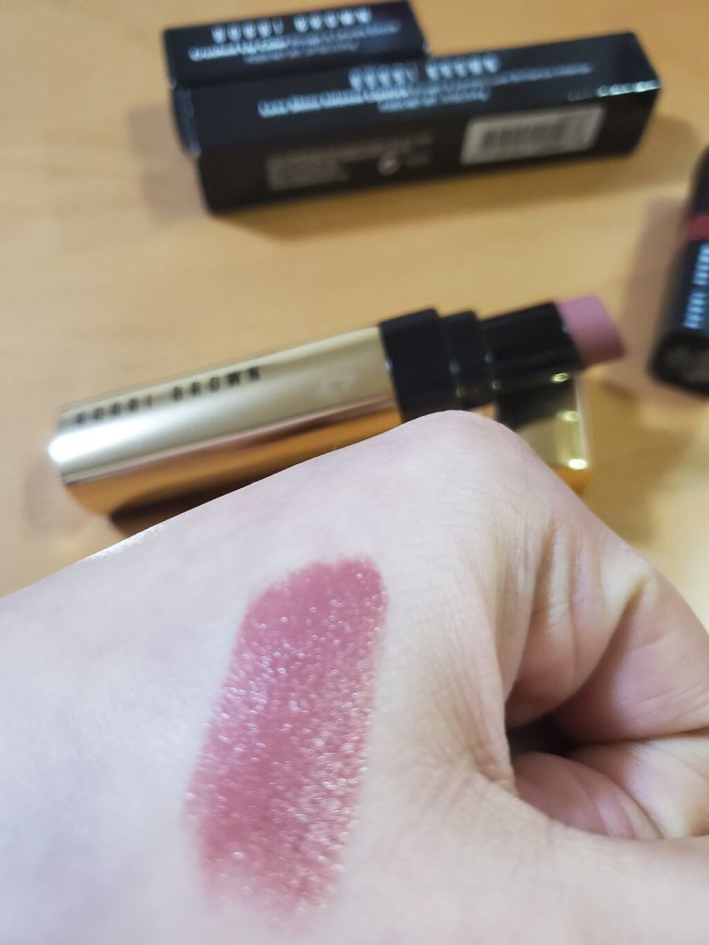 クラッシュド リップ カラー/BOBBI BROWN/口紅を使ったクチコミ(3枚目)