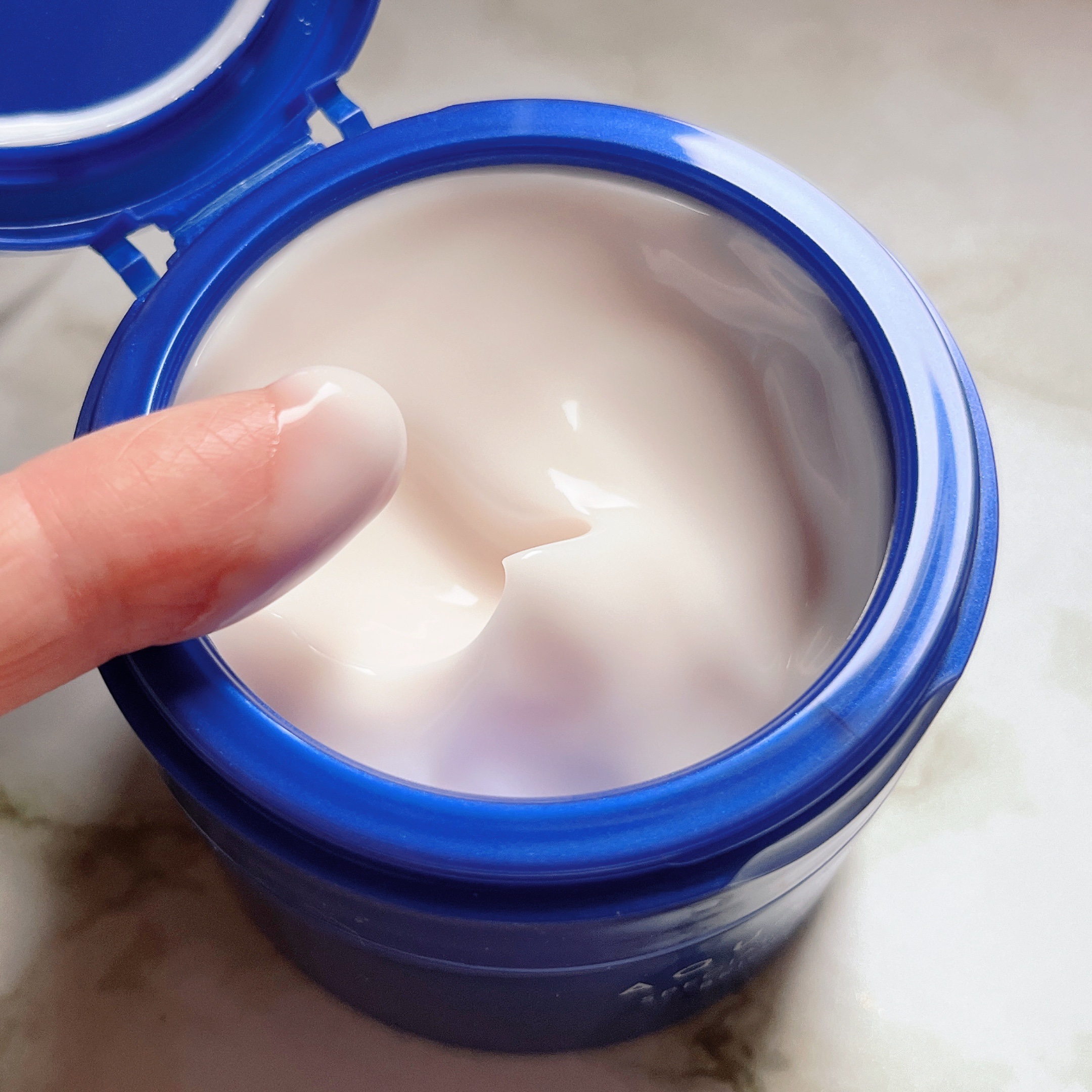 スペシャルジェルクリーム EX （ブライトニング） /アクアレーベル/オールインワン化粧品を使ったクチコミ（2枚目）