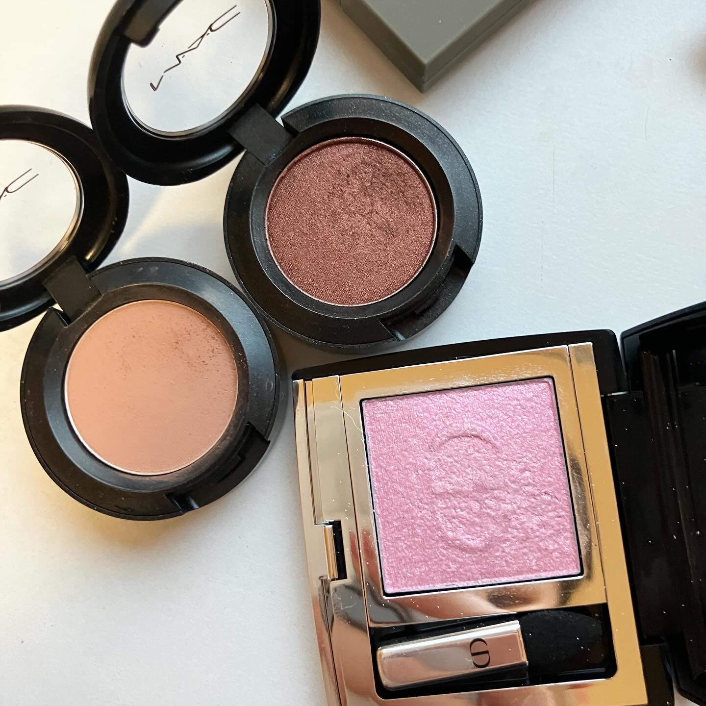 モノ クルール クチュール/Dior/単色アイシャドウを使ったクチコミ（2枚目）