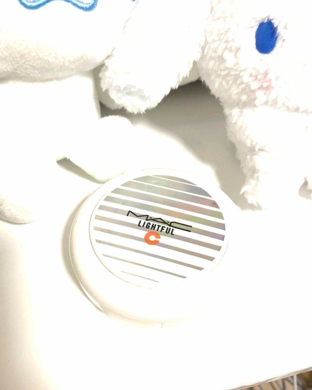 ライトフル C+ SPF 30 ファンデーション/M・A・C/パウダーファンデーションを使ったクチコミ(1枚目)