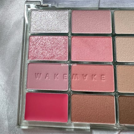 ソフトブラーリングアイパレット/wakemake/アイシャドウパレットを使ったクチコミ(4枚目)