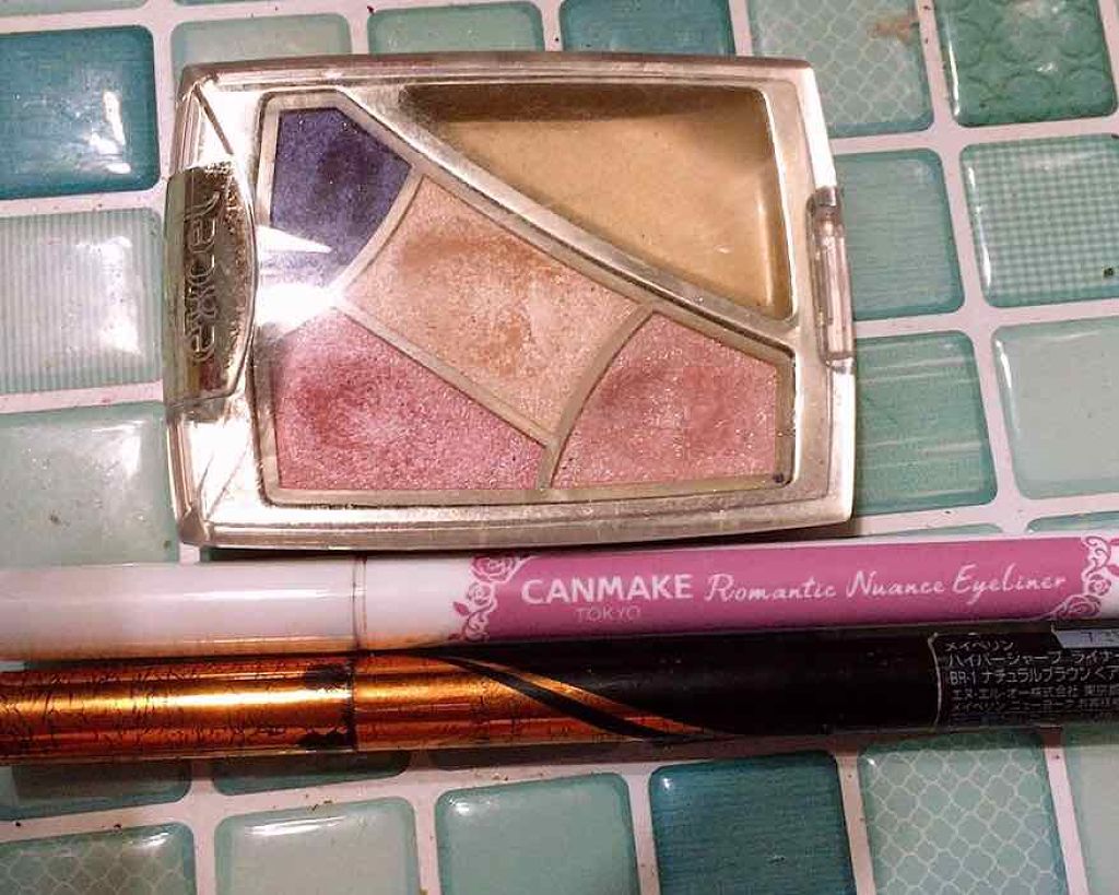 ロマンティックニュアンスアイライナー/キャンメイク/リキッドアイライナーを使ったクチコミ（1枚目）