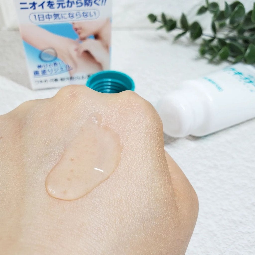 ぷにゃんこ主婦【フォロバ】 on LIPS 「小林製薬ワキガード直接塗って気になる脇の匂いを防ぐ!ワキガ・汗..」(3枚目)