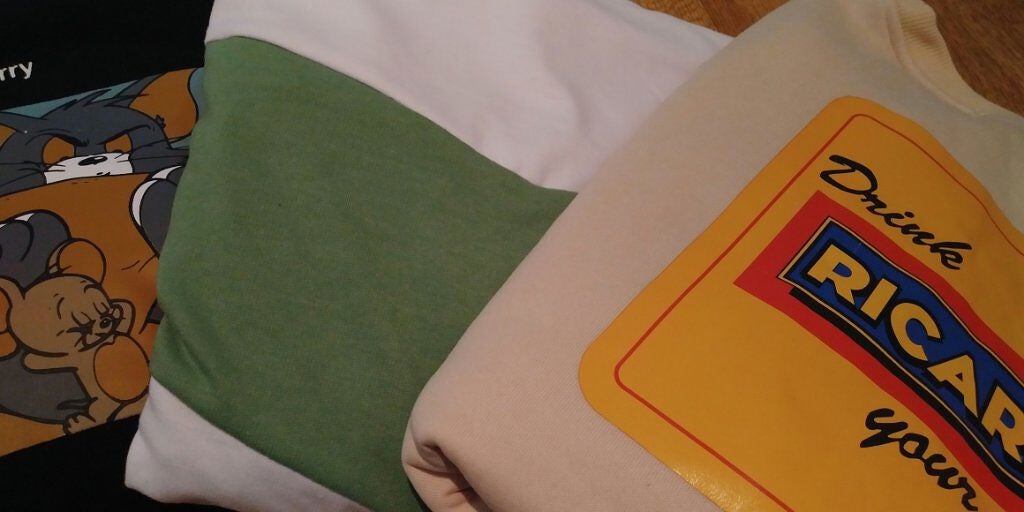 なの🌫 on LIPS 「Qoo10で服を3つ購入しました!1つ1000円くらいですっご..」(1枚目)