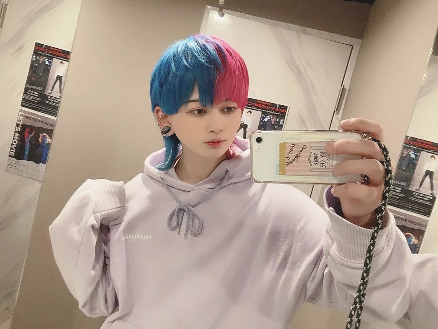 ルージュ ヴォリュプテ シャイン/YVES SAINT LAURENT BEAUTE/口紅を使ったクチコミ(1枚目)