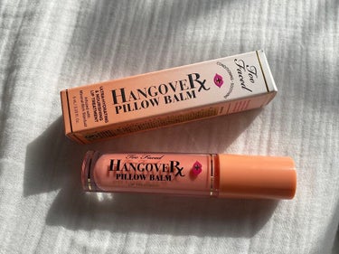 Too Faced ～トゥー フェイスド ハングオーバー～ ピロー バーム リップ トリートメントのクチコミ「唇ぷるんぷるんリップトリートメント

◯Too Faced
～トゥー フェイスド ハングオーバ.....」（2枚目）