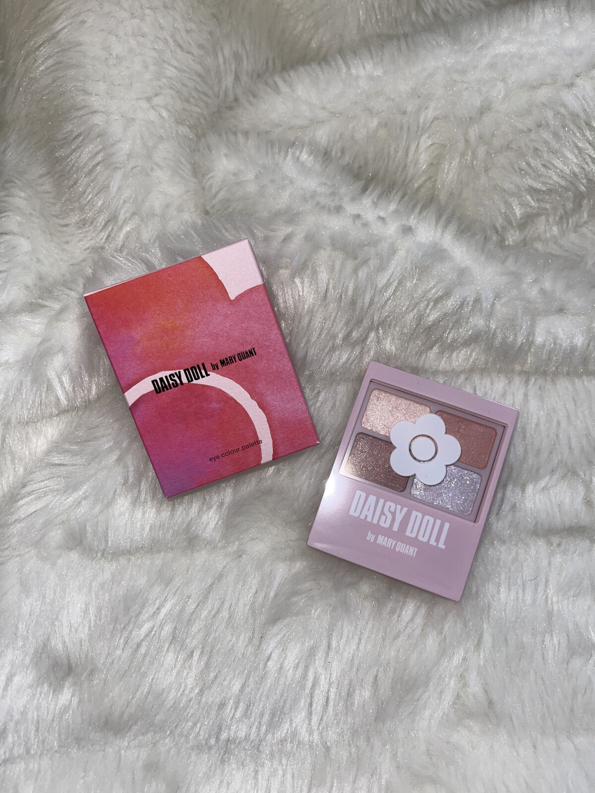 デイジードール アイカラー パレット PK-01 サクラピンク/DAISY DOLL by MARY QUANT/アイシャドウパレットを使ったクチコミ（2枚目）
