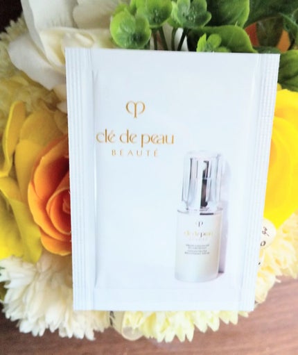 セラムコンサントレエクレルシサン/クレ・ド・ポー ボーテ/美容液を使ったクチコミ(1枚目)