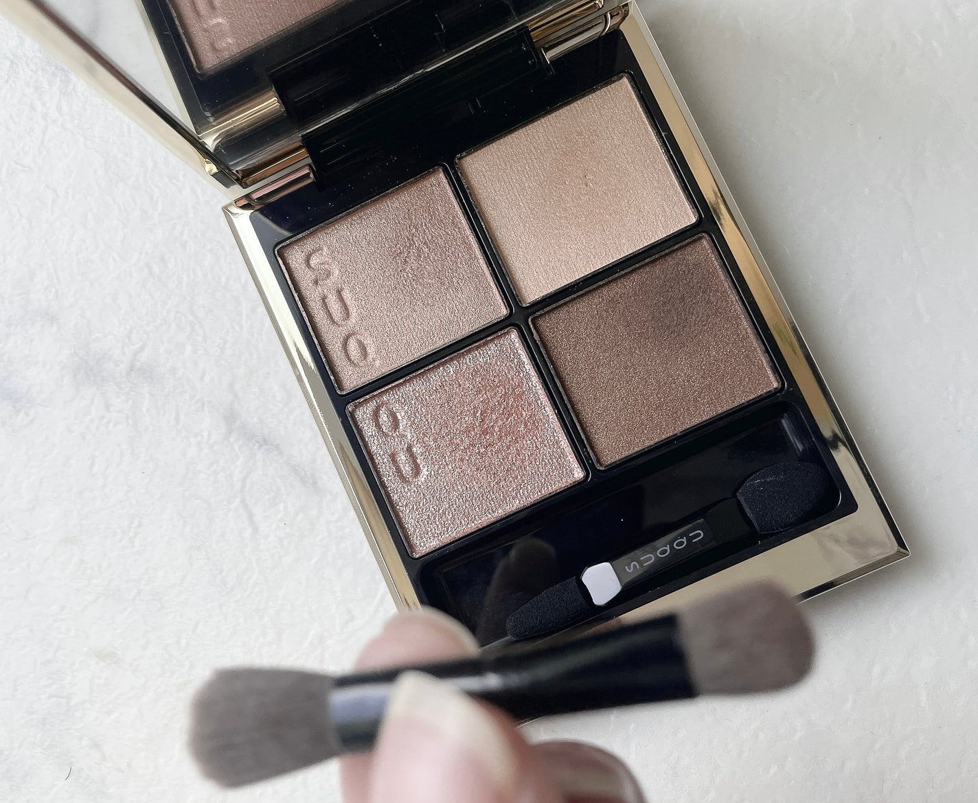 シグニチャー カラー アイズ/SUQQU/アイシャドウパレットを使ったクチコミ(4枚目)