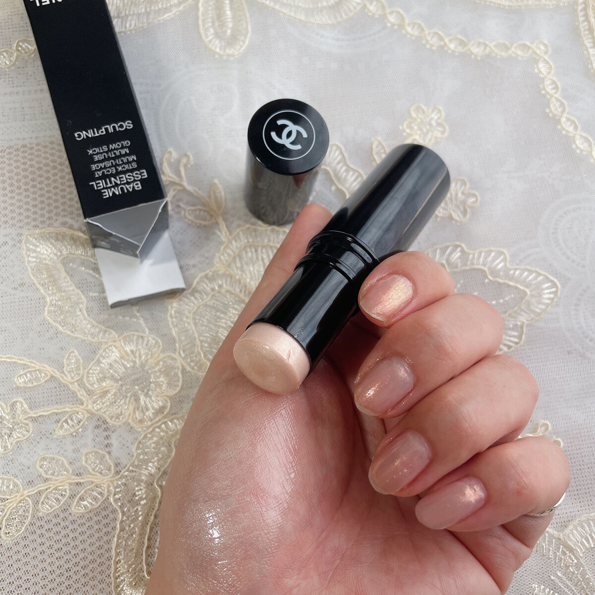 ボーム エサンシエル/CHANEL/スティックハイライトを使ったクチコミ（1枚目）