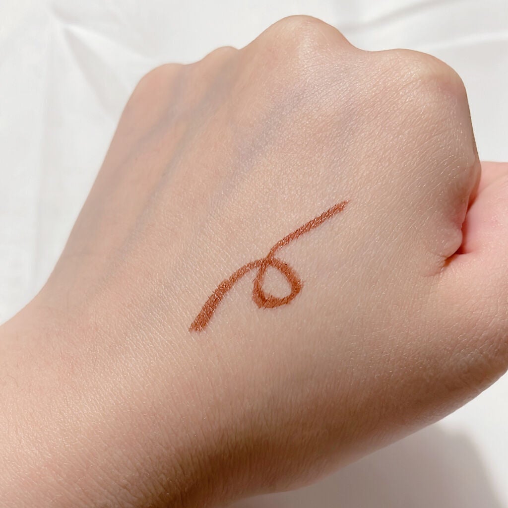 「密着アイライナー」ショート筆リキッド/デジャヴュ/リキッドアイライナーを使ったクチコミ(3枚目)