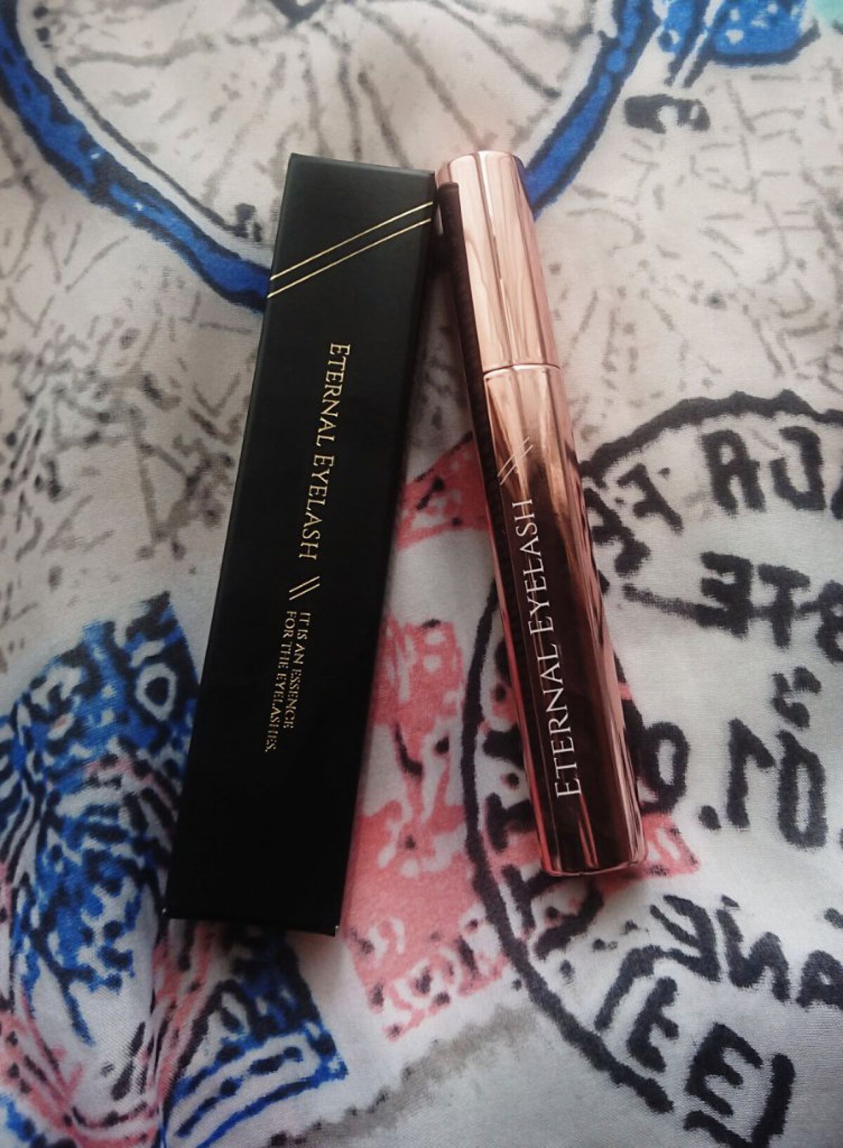 エターナルアイラッシュ/リュバンブラン/まつげ美容液を使ったクチコミ（1枚目）