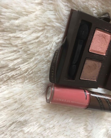 ちひろ on LIPS 「#ルナソルデュオ・ドゥ・ショコラアイズEX6#メルティショコラ..」(2枚目)