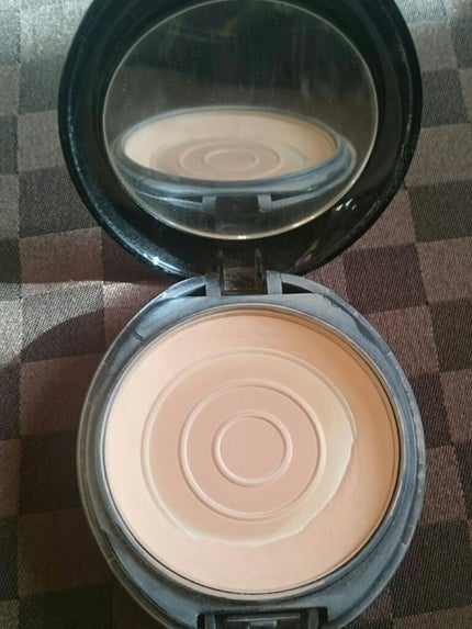 ザ・ライトバルブ UV コンパクト ファンデーション/shu uemura/パウダーファンデーションを使ったクチコミ(1枚目)