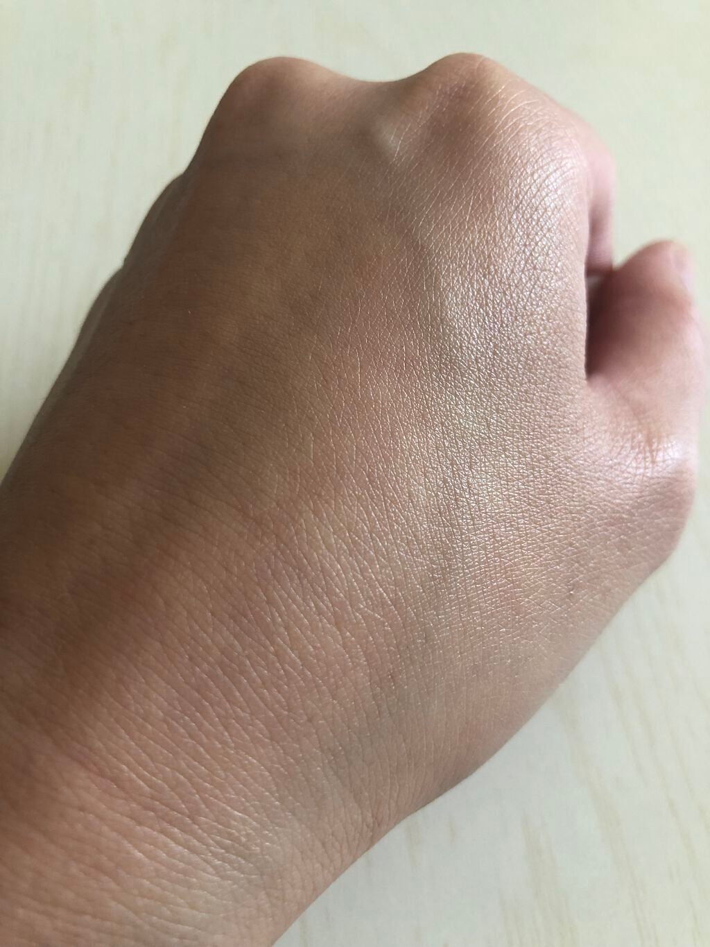 3番 ノーファンデ陶器肌トーンアップクリーム/numbuzin/化粧下地を使ったクチコミ(3枚目)