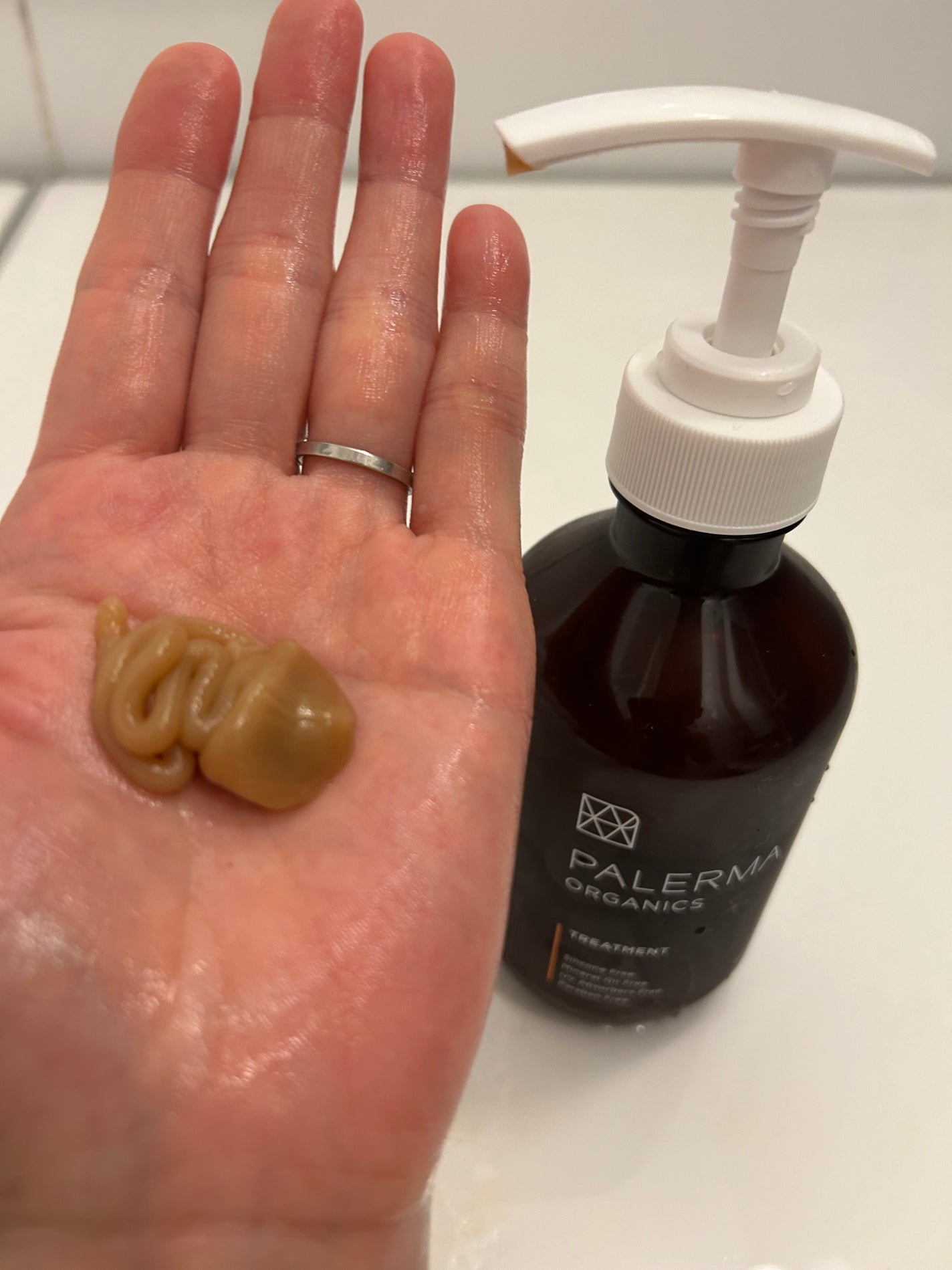 ロッキー on LIPS 「「PALERMA(パレルマ)シャンプー/トリートメント」年齢と..」(3枚目)