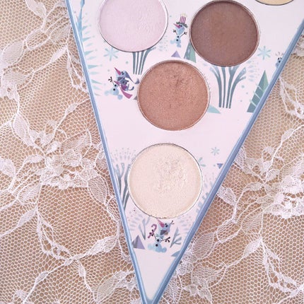 シンデレラ 70th アイシャドウパレット/ディズニーストア/アイシャドウパレットを使ったクチコミ(6枚目)