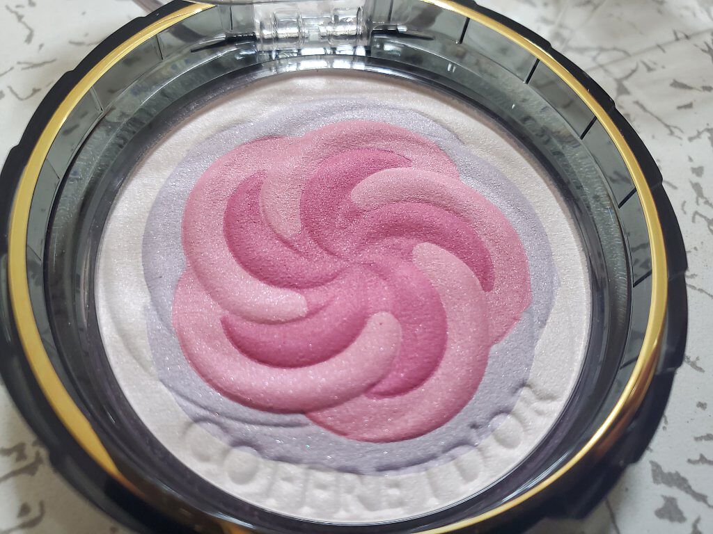 スマイルアップチークスN/コフレドール/パウダーチークを使ったクチコミ（3枚目）