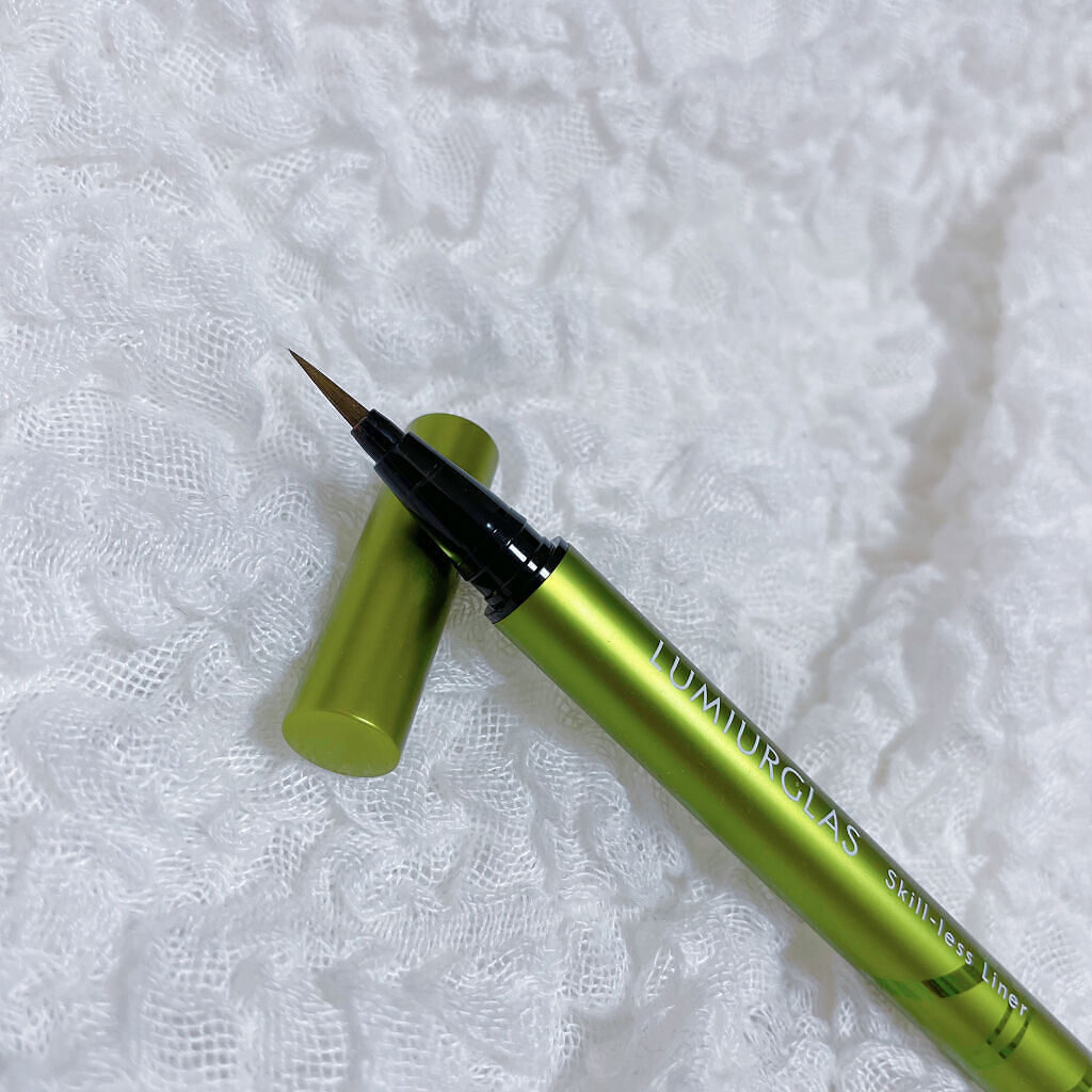 スキルレスライナー/LUMIURGLAS/リキッドアイライナーを使ったクチコミ（2枚目）