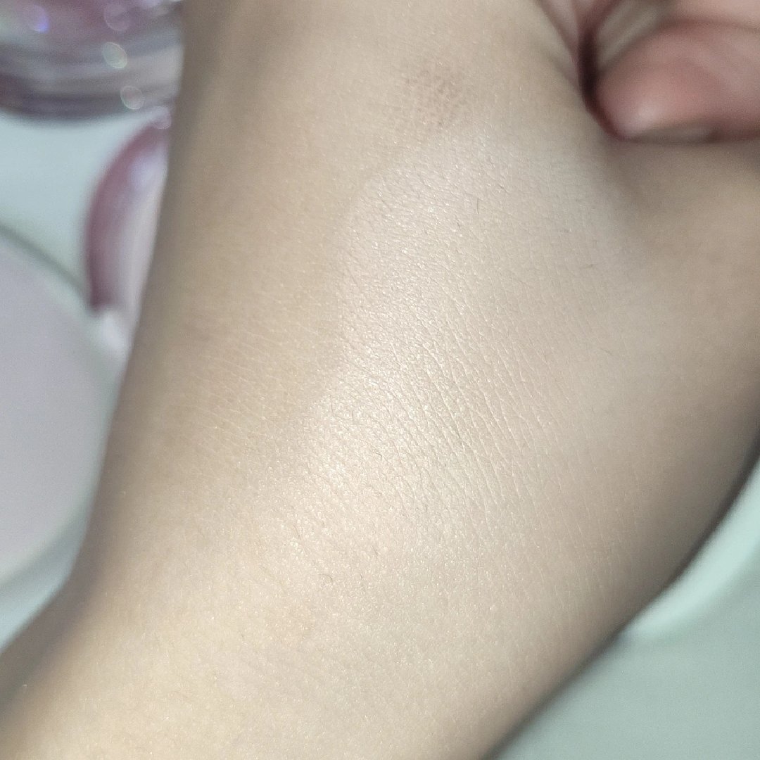 ツートンクッション 202 ロージー/MILLIMILLI/クッションファンデーションを使ったクチコミ（3枚目）