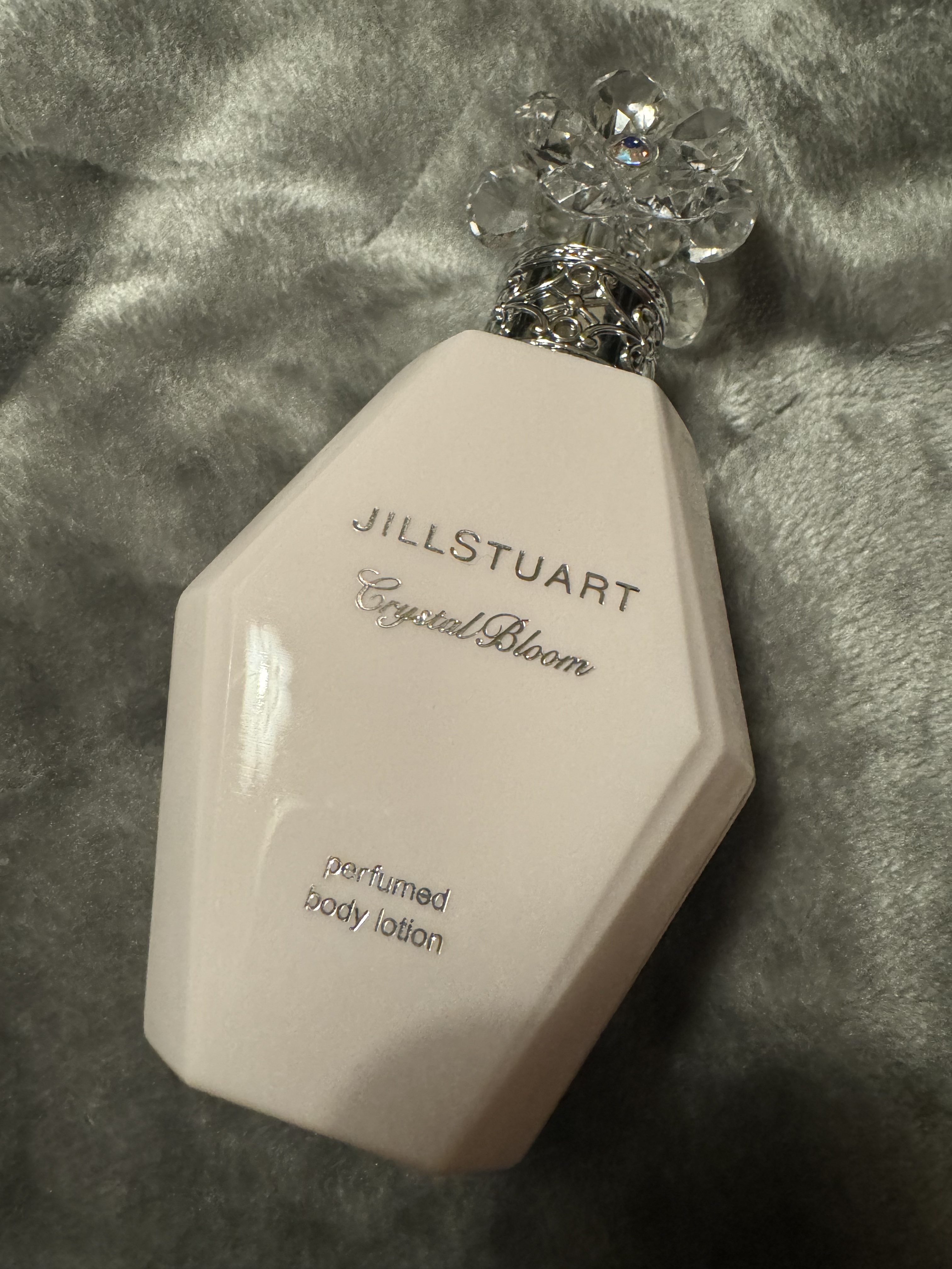クリスタルブルーム パフュームド ボディローション/JILL STUART/ボディローションを使ったクチコミ（1枚目）