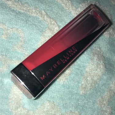 【Maybelline New-York_リップフラッシュRD01】
1400円(税抜き)
☁　　☁　　☁　　☁　　☁　　☁　　
【利用してみて】
💋保湿力
💋ナチュラルに、グラデーションになってくれる