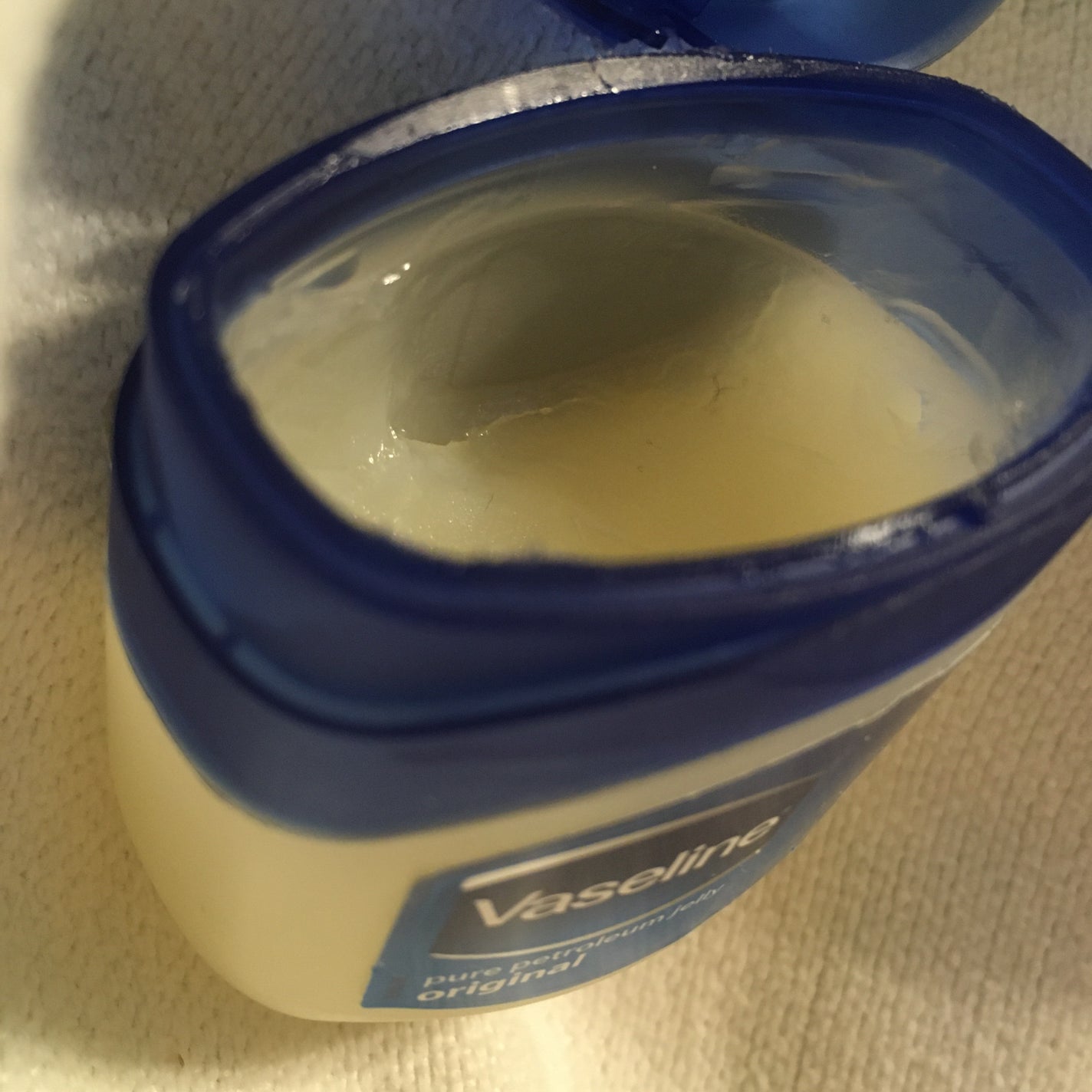 オリジナル ピュアスキンジェリー/ヴァセリン/ボディクリームを使ったクチコミ(1枚目)