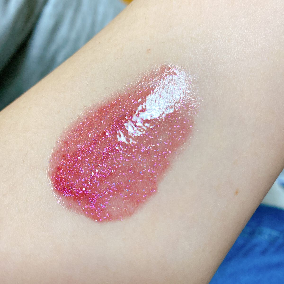 スーパー ラストラス ザ グロス/REVLON/リップグロスを使ったクチコミ（2枚目）