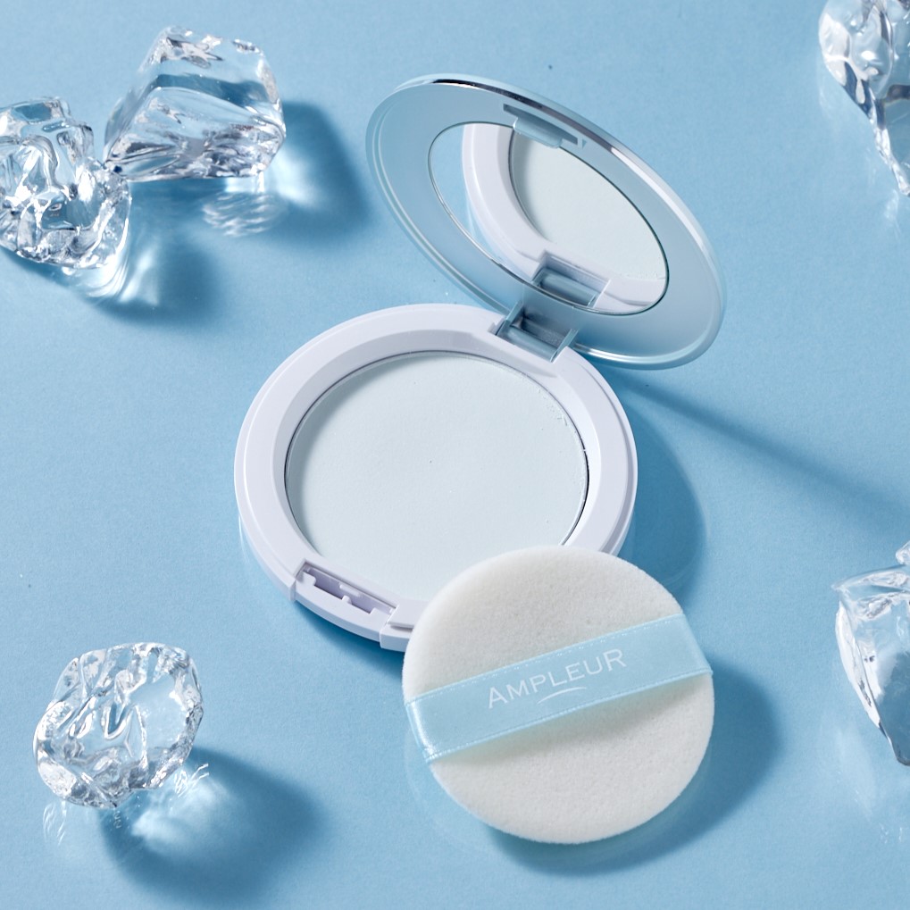 アンプルール フェイスパウダー クール/アンプルール/プレストパウダーを使ったクチコミ（1枚目）