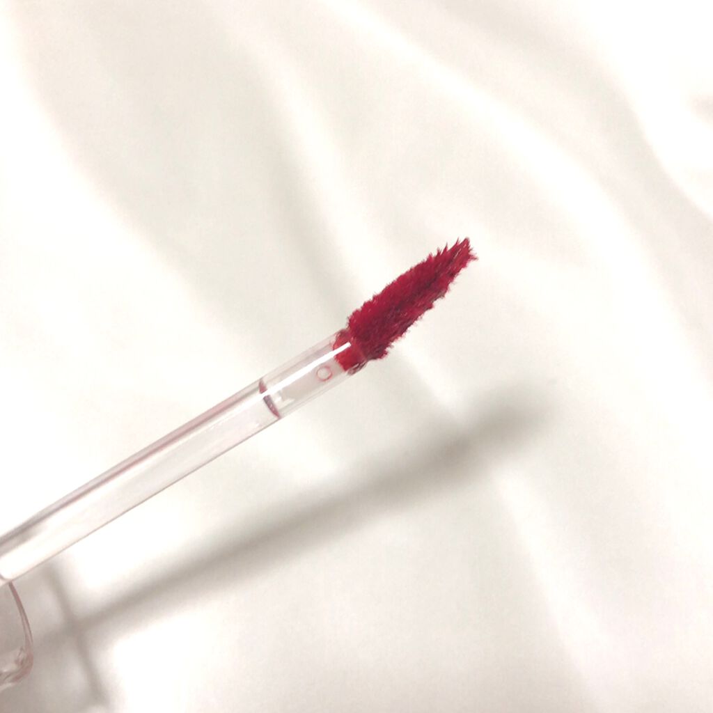 ノンスティッキーダズルティント N°4ハミング【旧】/unleashia/リップティントを使ったクチコミ（2枚目）