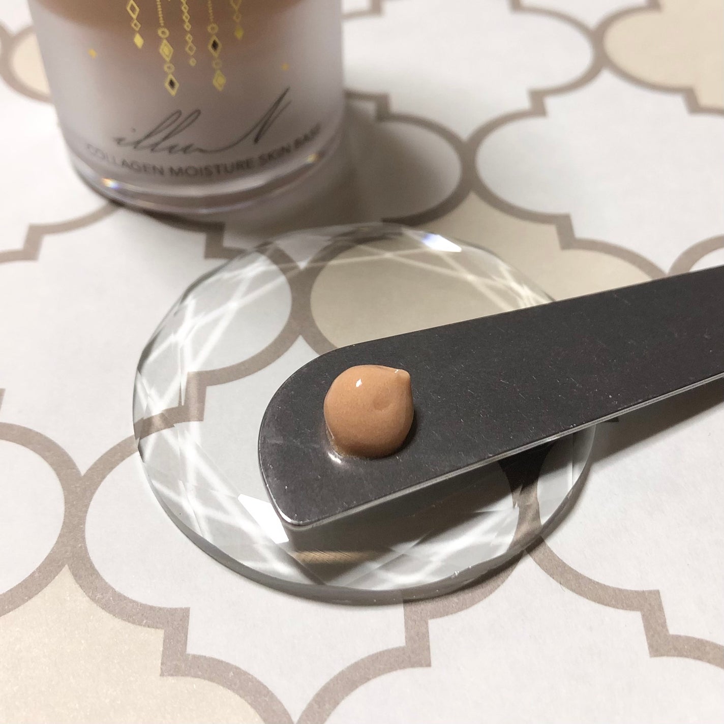 コラーゲンモイスチャースキンベース/illuN/化粧下地を使ったクチコミ(2枚目)