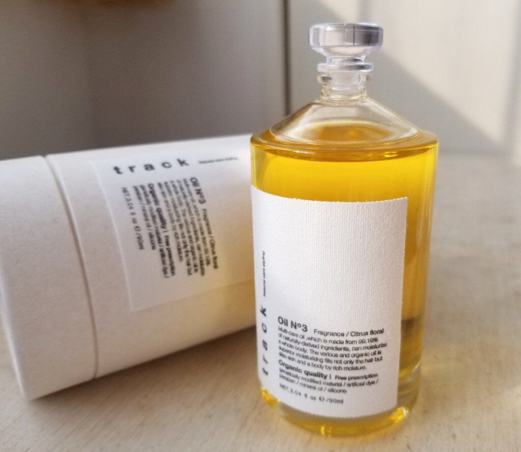 トラック オイル/track/ヘアオイルを使ったクチコミ(3枚目)