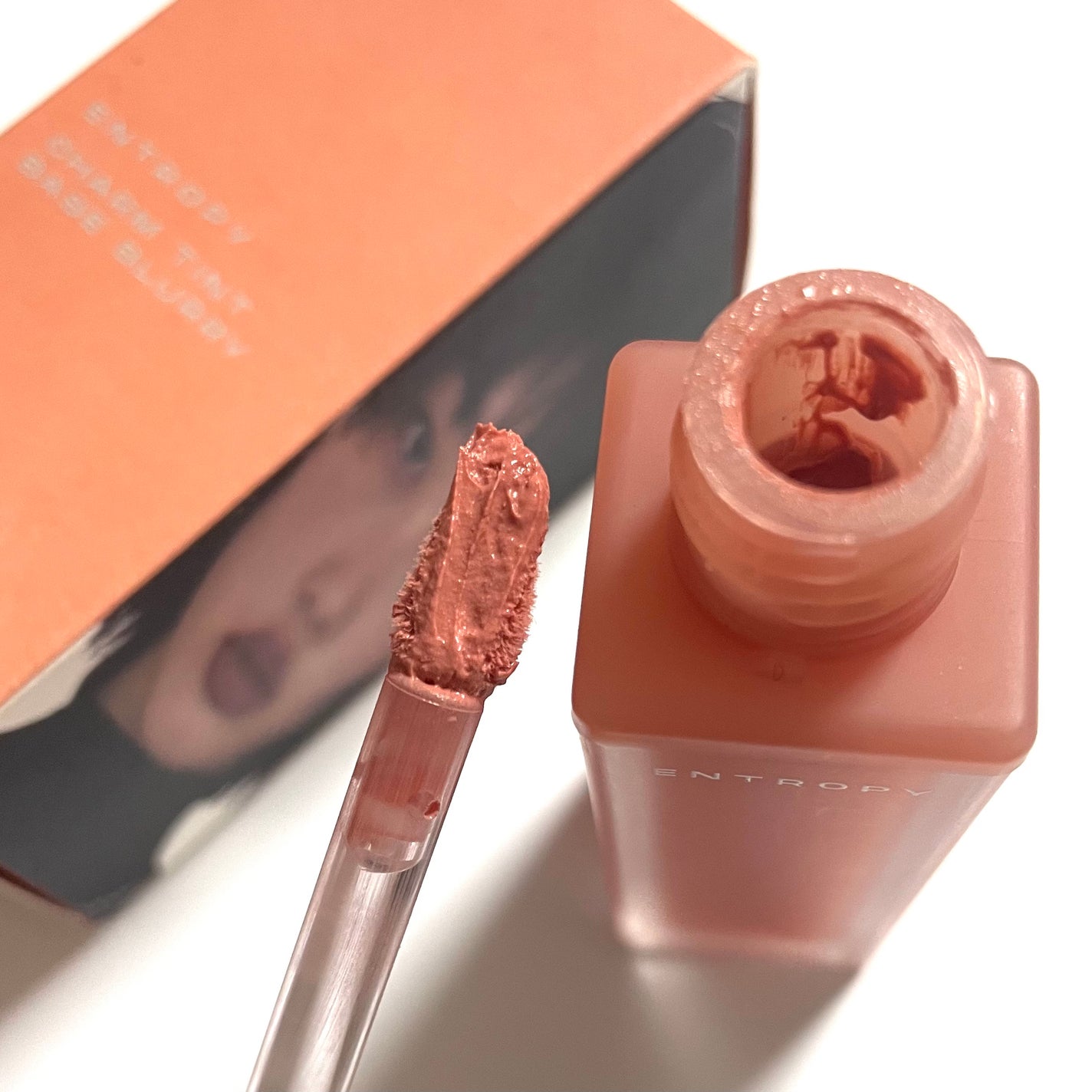 Charm Tint Base Blurry/ENTROPY/口紅を使ったクチコミ(2枚目)