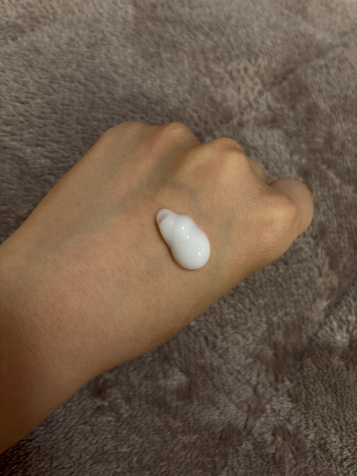 エッセンスインヘアミルク/オルビス/ヘアミルクを使ったクチコミ(2枚目)