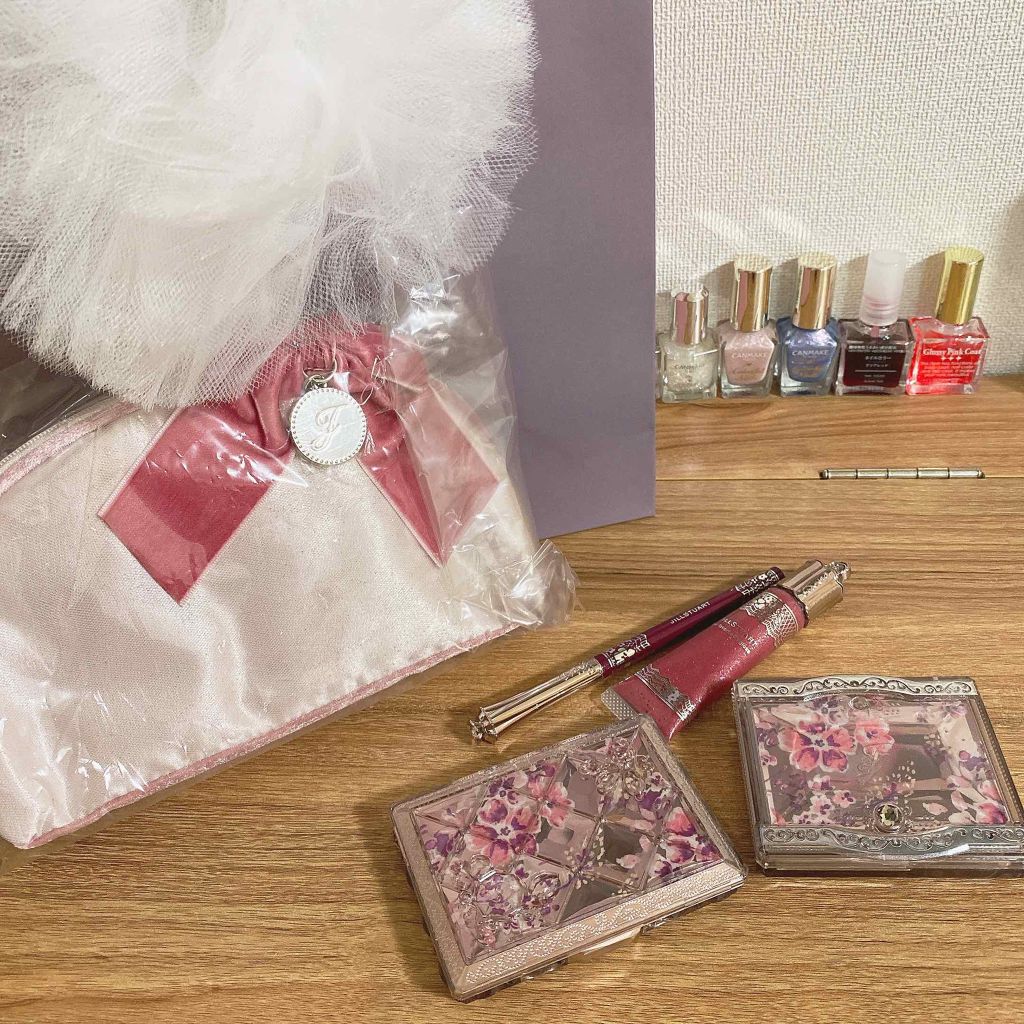 ロイヤル＆アーバンプリンセス コレクション/JILL STUART/メイクアップキットを使ったクチコミ（2枚目）