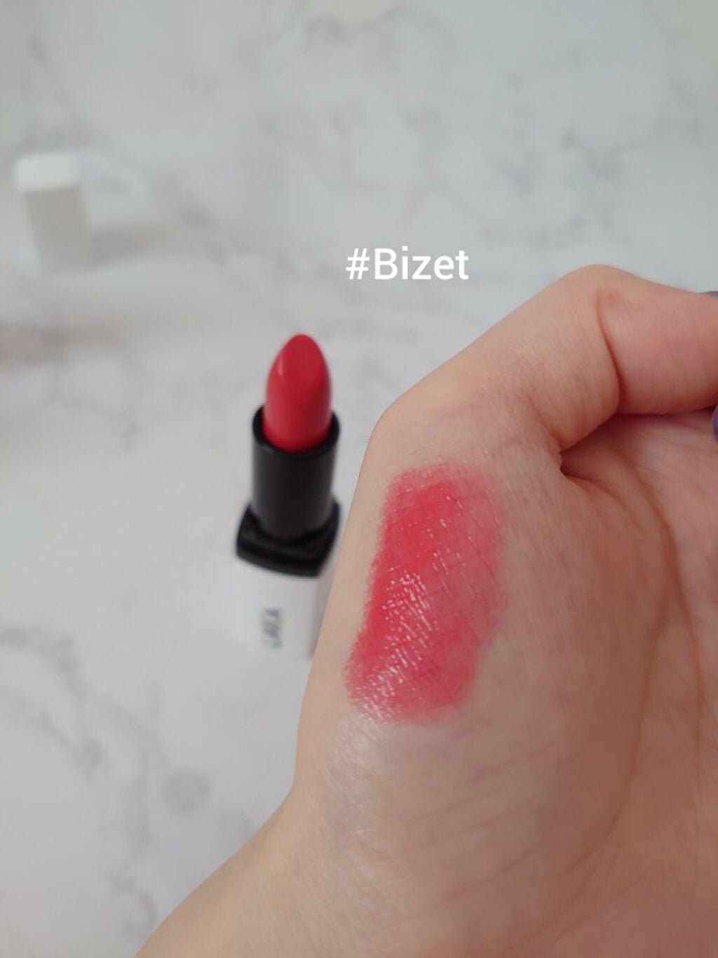 スムースマットリップスティック/Laka/口紅を使ったクチコミ(2枚目)