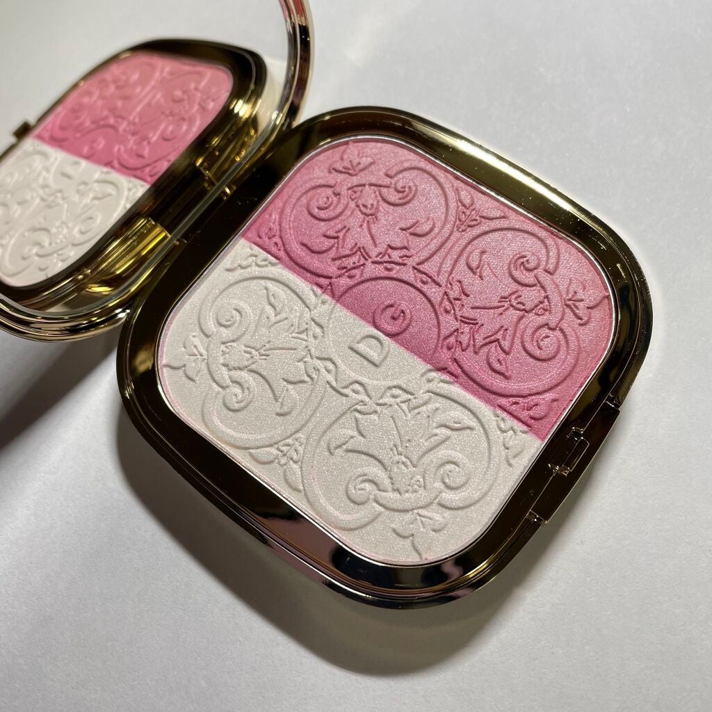 ソーラーグロウ イルミネーティングパウダー デュオ/DOLCE&GABBANA BEAUTY/ハイライトを使ったクチコミ(2枚目)