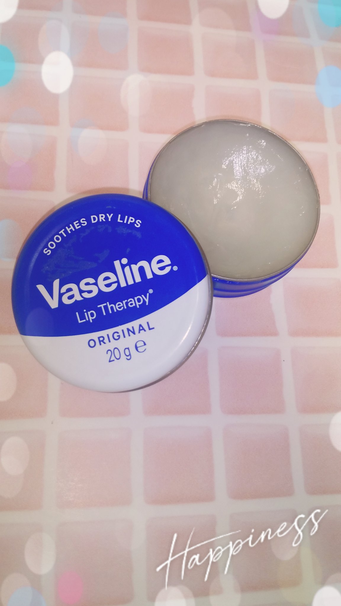 ヴァセリン リップ モイストシャイン オリジナル/ヴァセリン/リップバームを使ったクチコミ（2枚目）