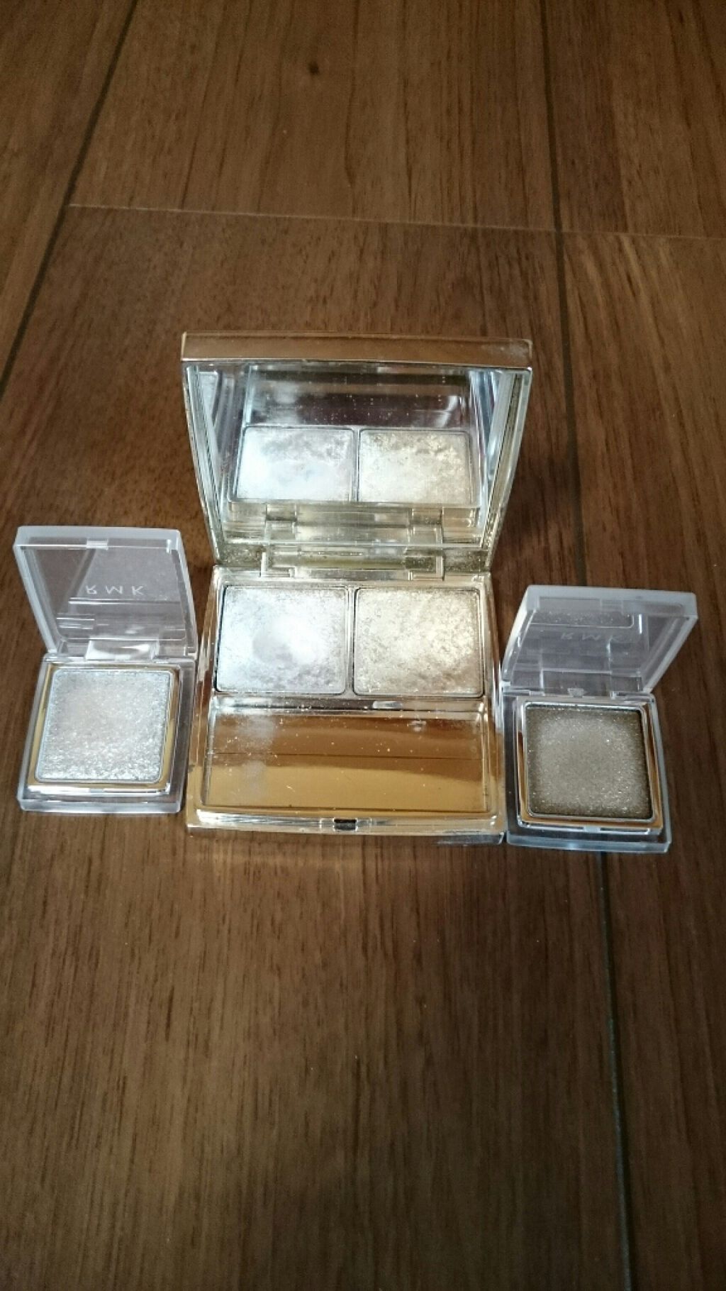 インジーニアス パウダーアイズ N/RMK/単色アイシャドウを使ったクチコミ（1枚目）