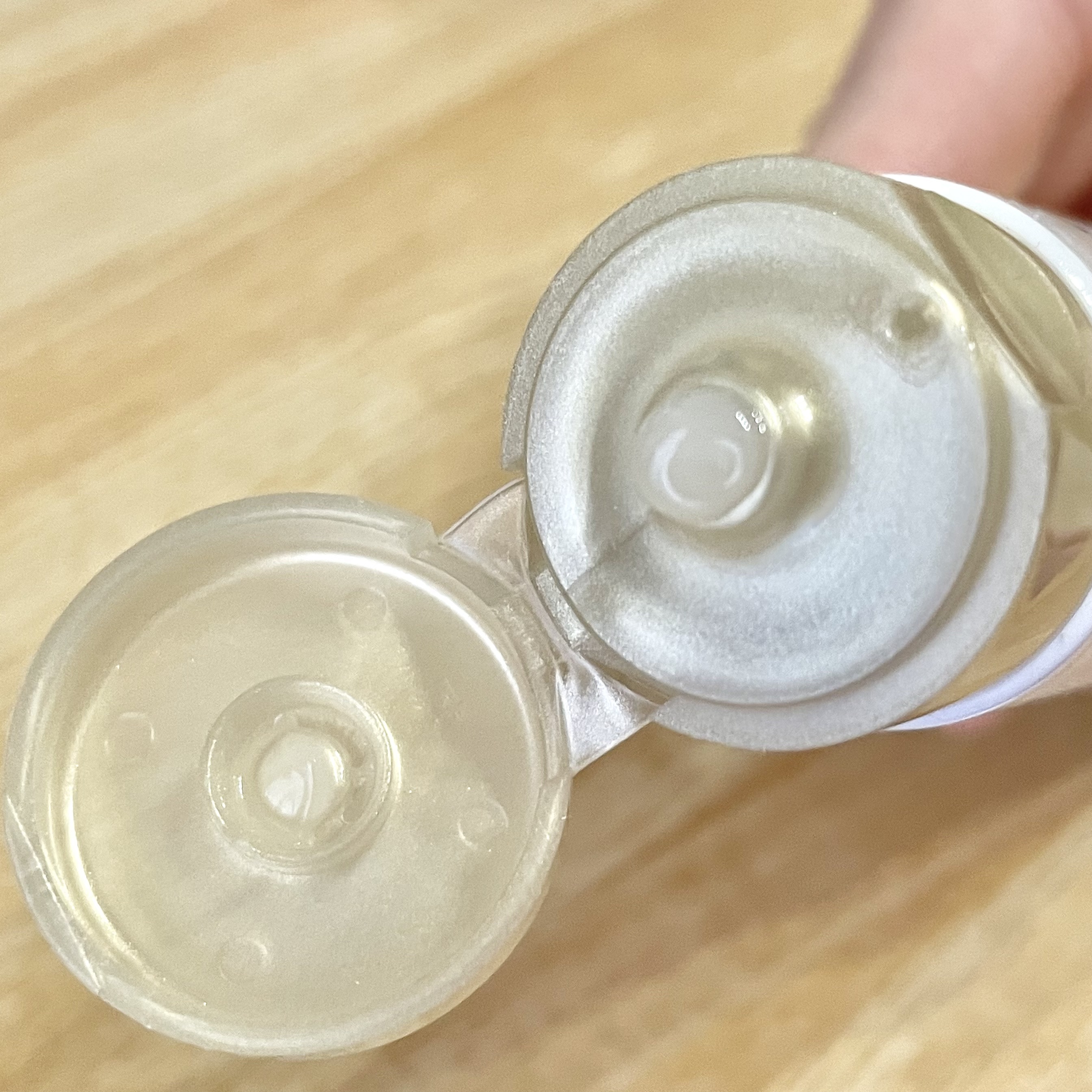 ハリーハリー 薬用おとなの美くびクリーム リッチ（医薬部外品）/ハリーハリー/ネック・デコルテケアを使ったクチコミ（3枚目）