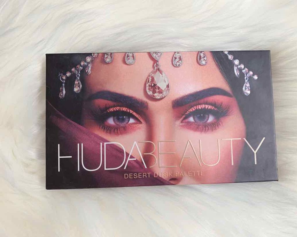 フーダビューティ デザート ダスク アイシャドウパレット/Huda Beauty/アイシャドウパレットを使ったクチコミ（1枚目）