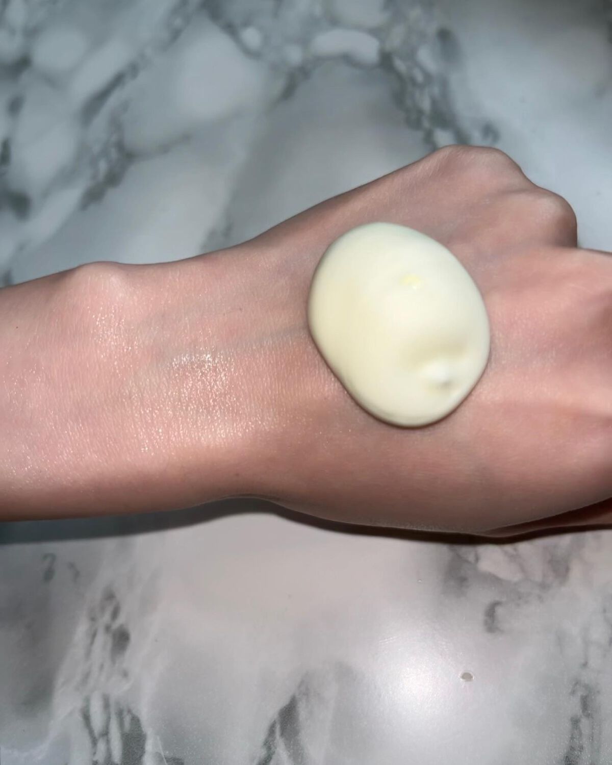 バブルエステ 炭酸洗顔フォーム/AMPULE SHOT/泡洗顔を使ったクチコミ（2枚目）