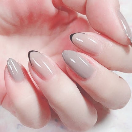 ナチュラルネイルカラーN 021 グレージュパンプス/デュカート/マニキュアの画像