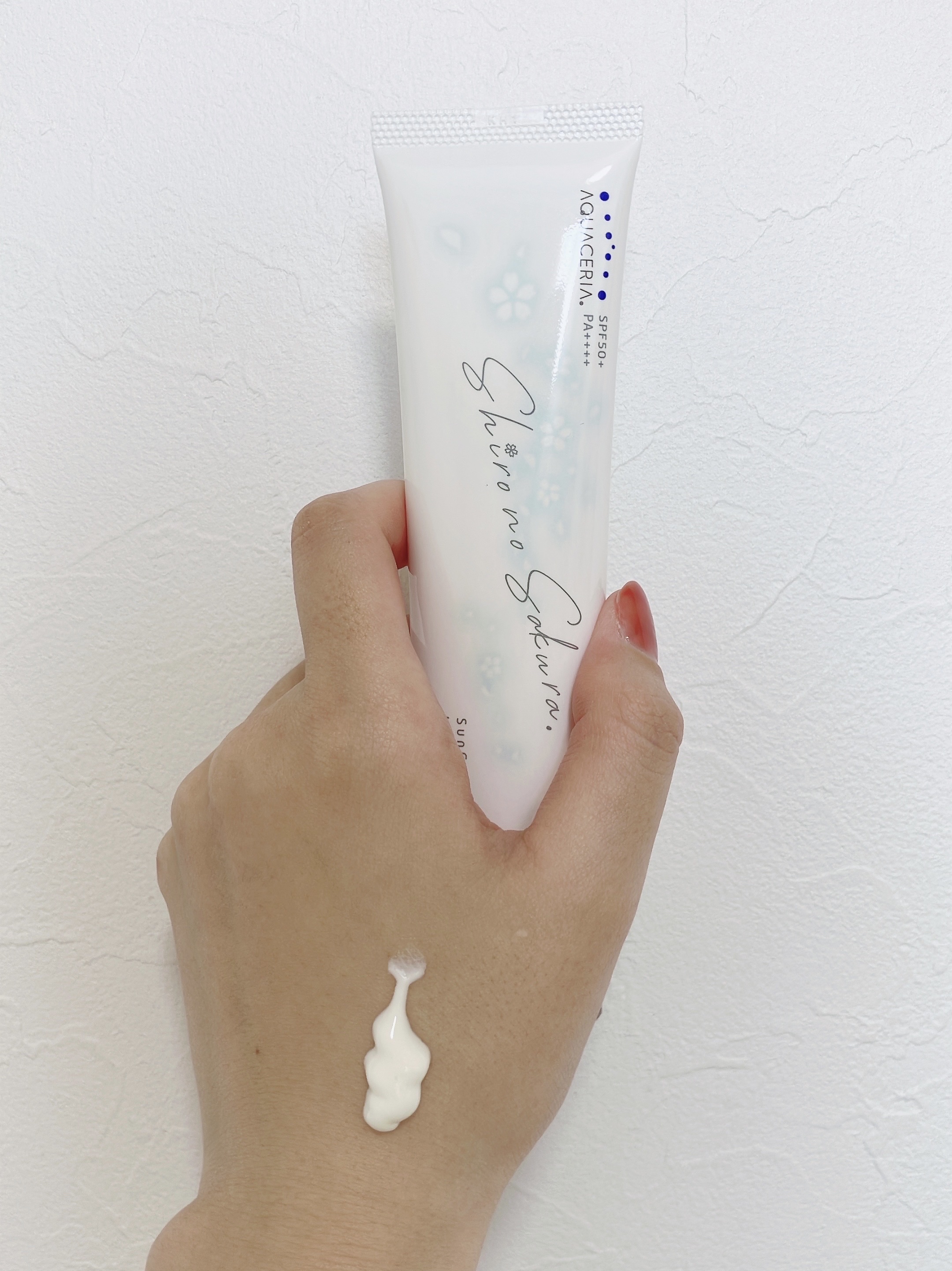 Sun Crush！UV essence 〜向日葵〜/Shiro no Sakura./日焼け止めクリームを使ったクチコミ（2枚目）