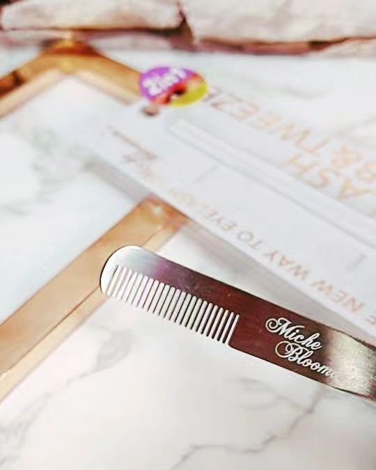 コーム&ツイーザー/ミッシュブルーミン/毛抜きを使ったクチコミ（3枚目）