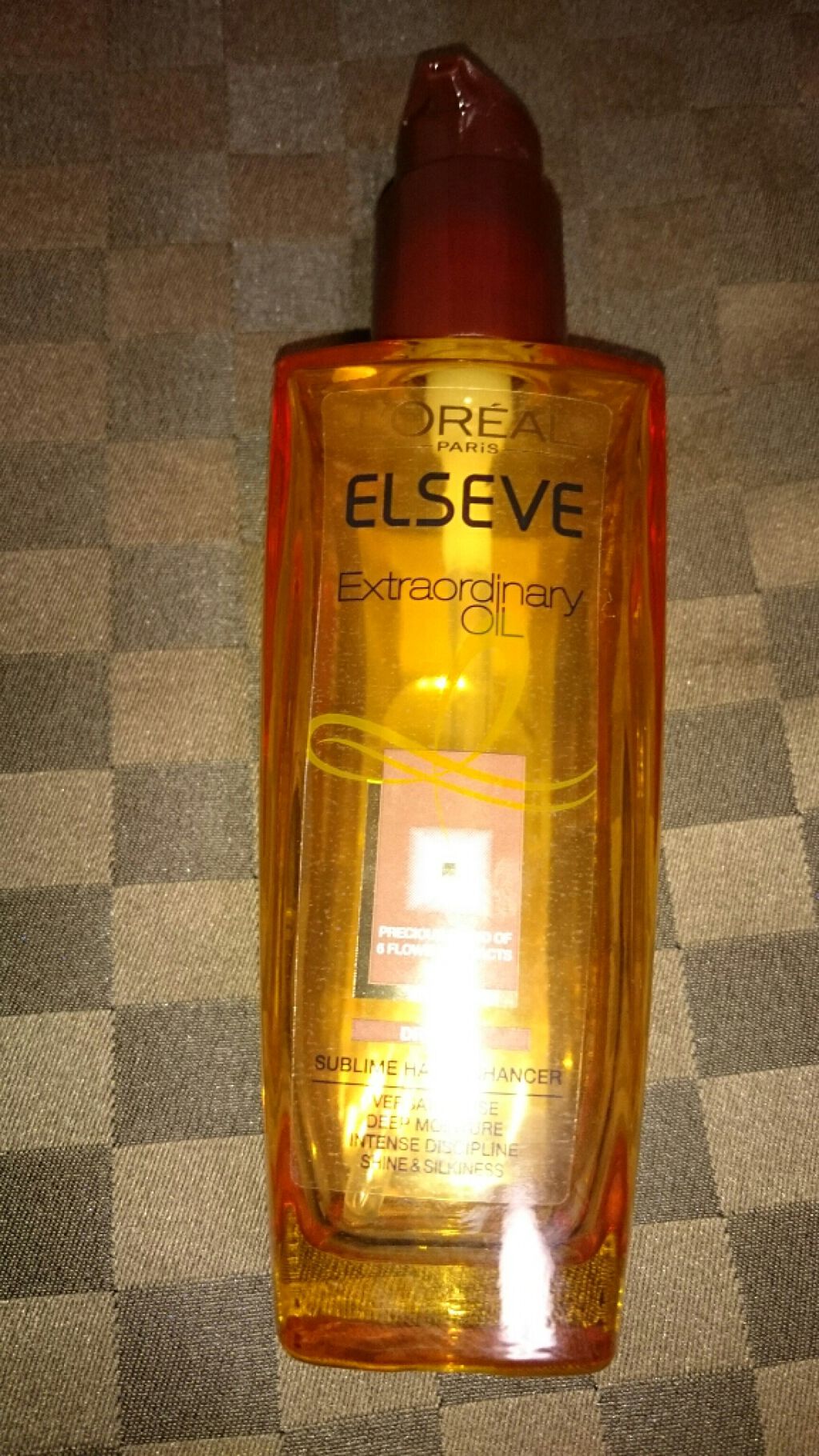 エルセーヴ エクストラオーディナリーオイル エクストラリッチ フィニッシュ/ロレアル パリ/ヘアオイルを使ったクチコミ（1枚目）