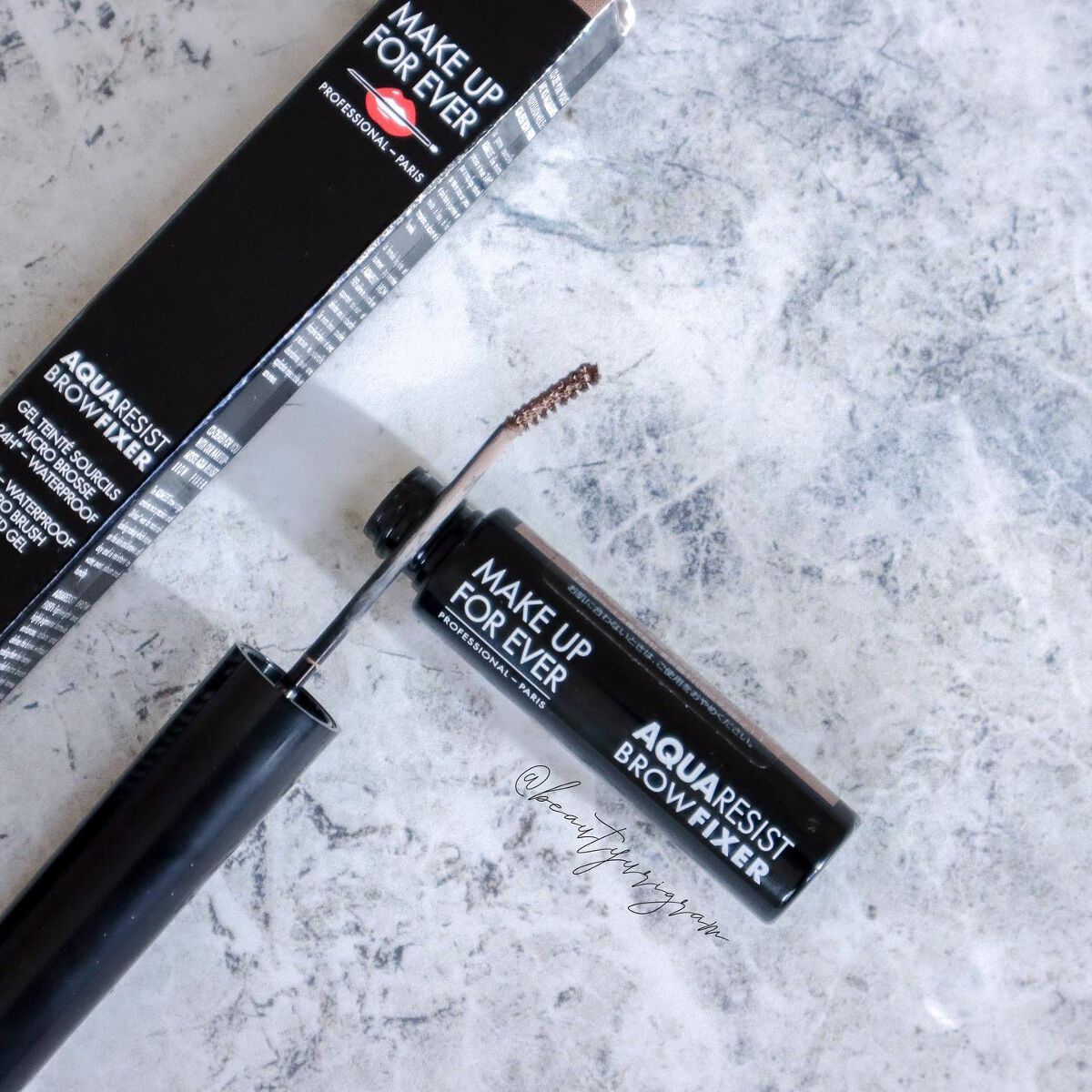 アクアレジスト ブロウフィクサー/MAKE UP FOR EVER/眉マスカラを使ったクチコミ(1枚目)