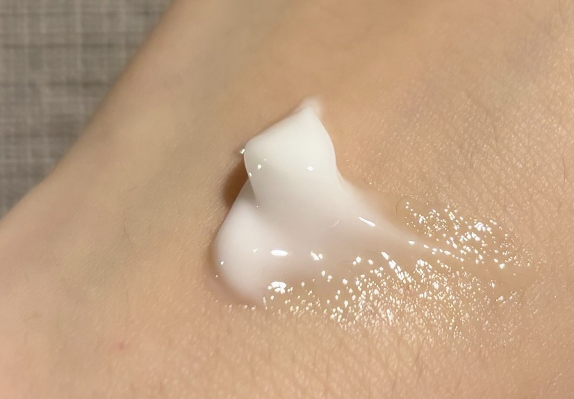 サミュ PHセンシティブフェイシャルトリートメント/SAM'U/美容液を使ったクチコミ（2枚目）