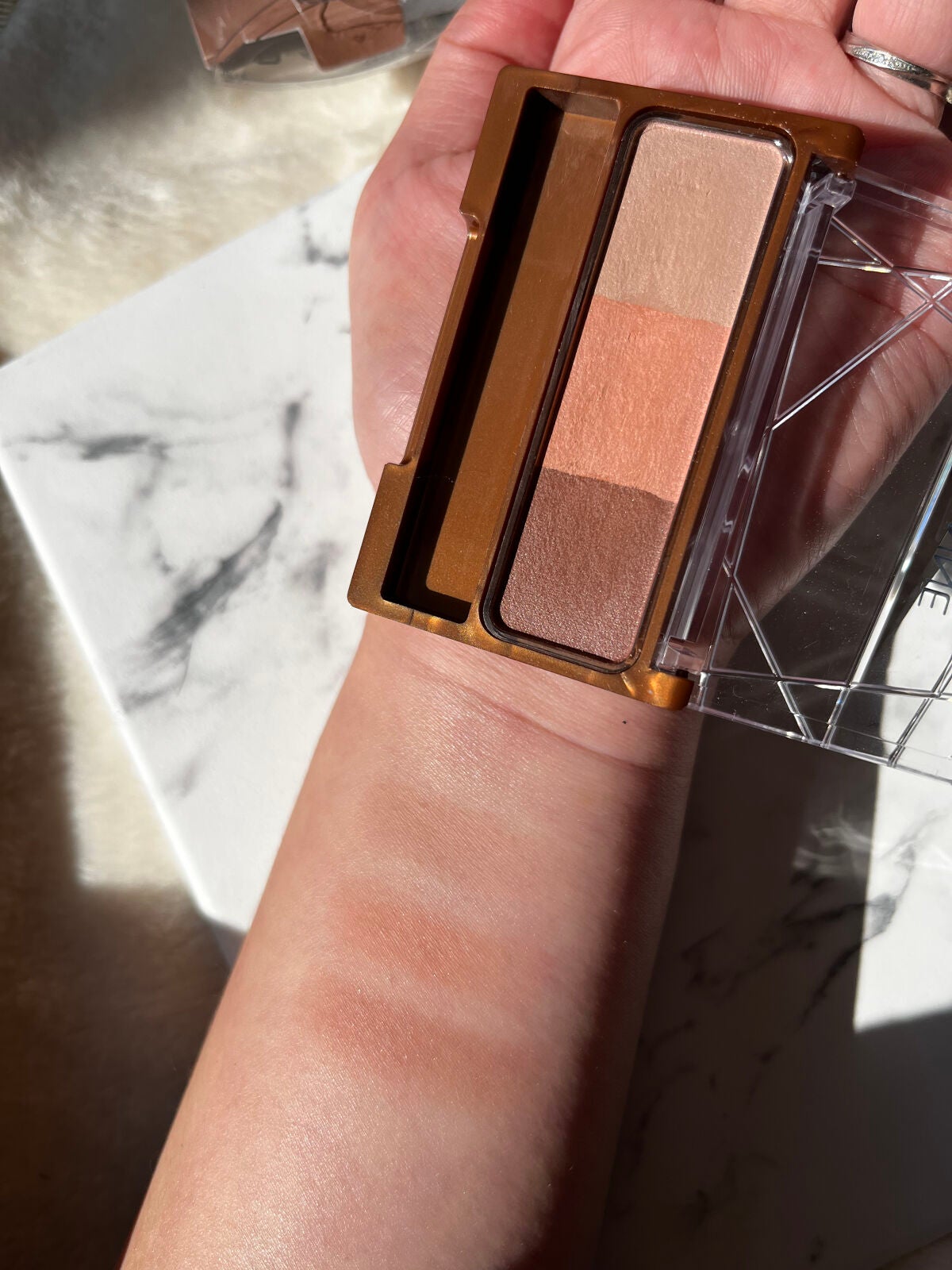 ノーズ&アイブロウパウダー/CEZANNE/パウダーアイブロウを使ったクチコミ(2枚目)